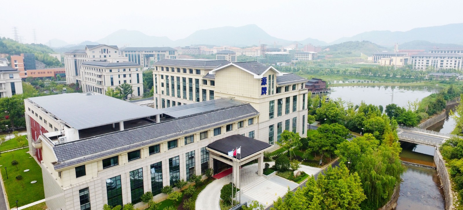 企業(yè)照片2.jpg